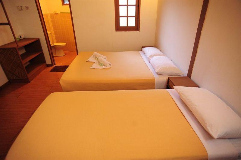 Redang Beach Resort Екстер'єр фото